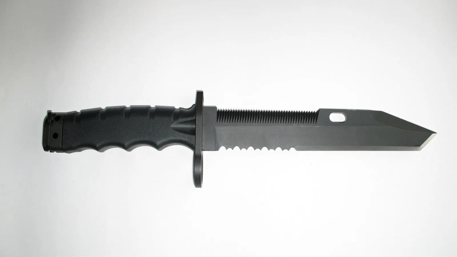 Bodák 805 – 3. varianta, celkový pohled na bodák bez pochvy