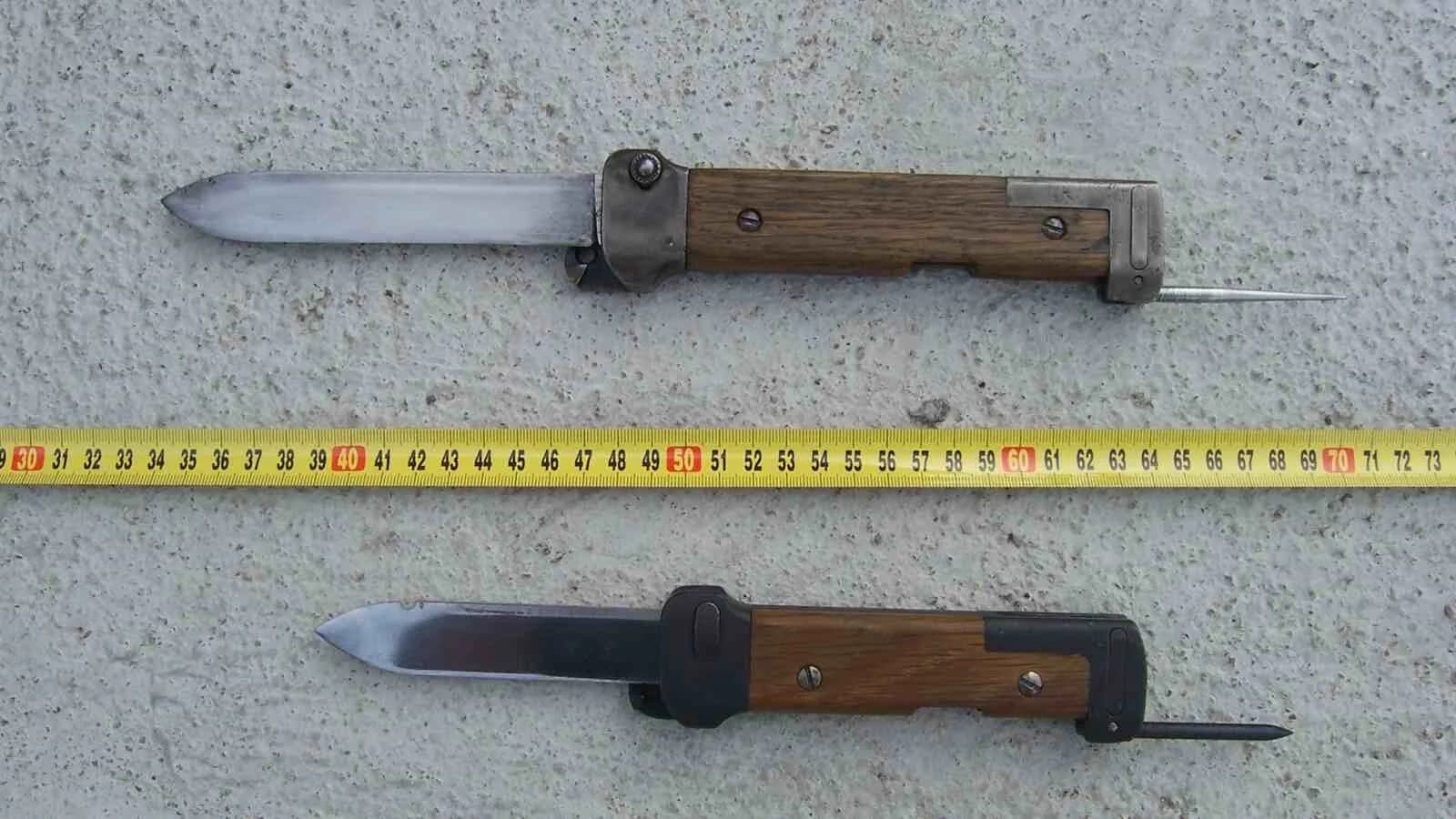 Útočný nůž vz. 49 – pohled č. 2