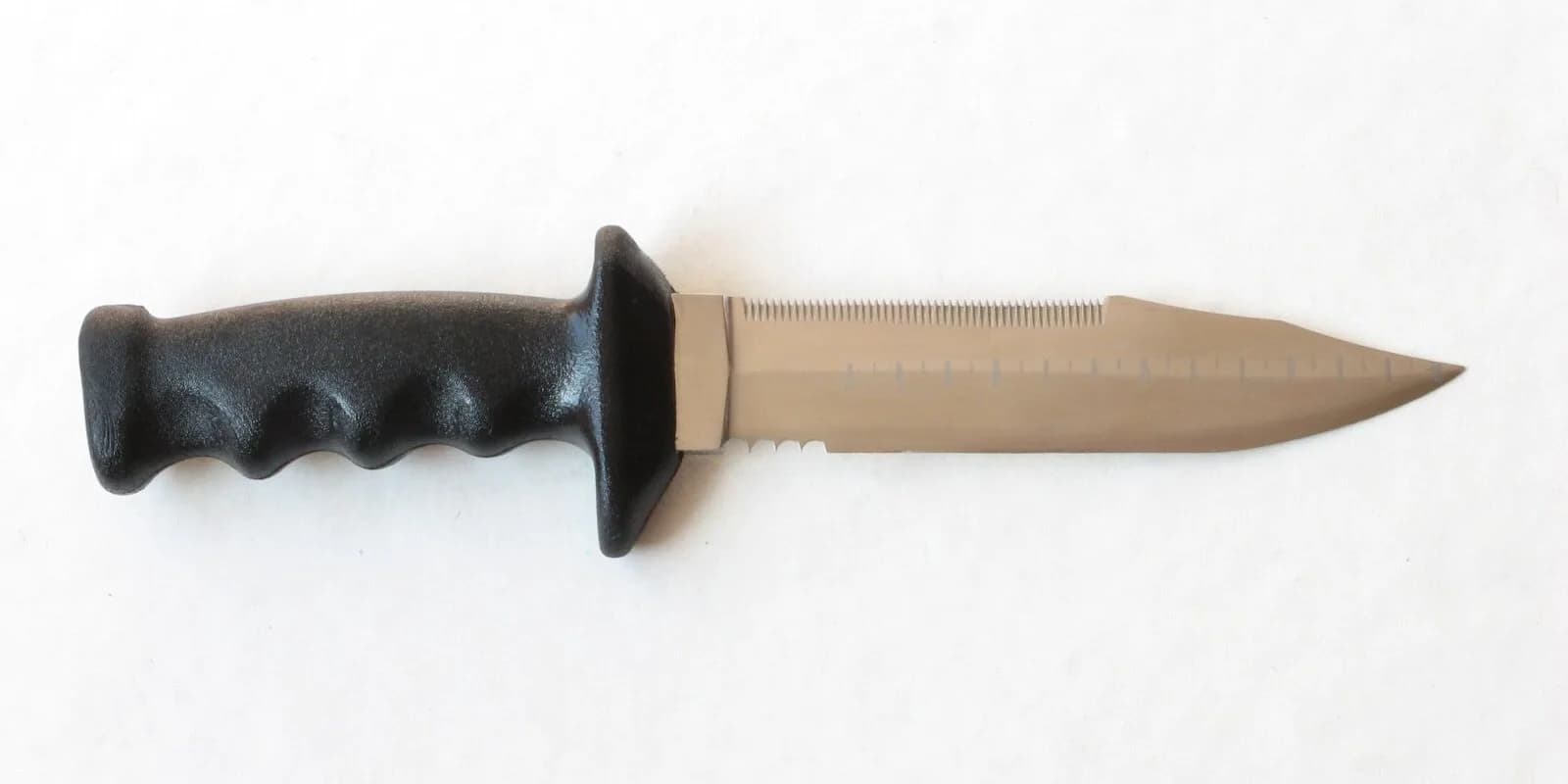 Nůž Piloun – sada 2, pohled č. 2