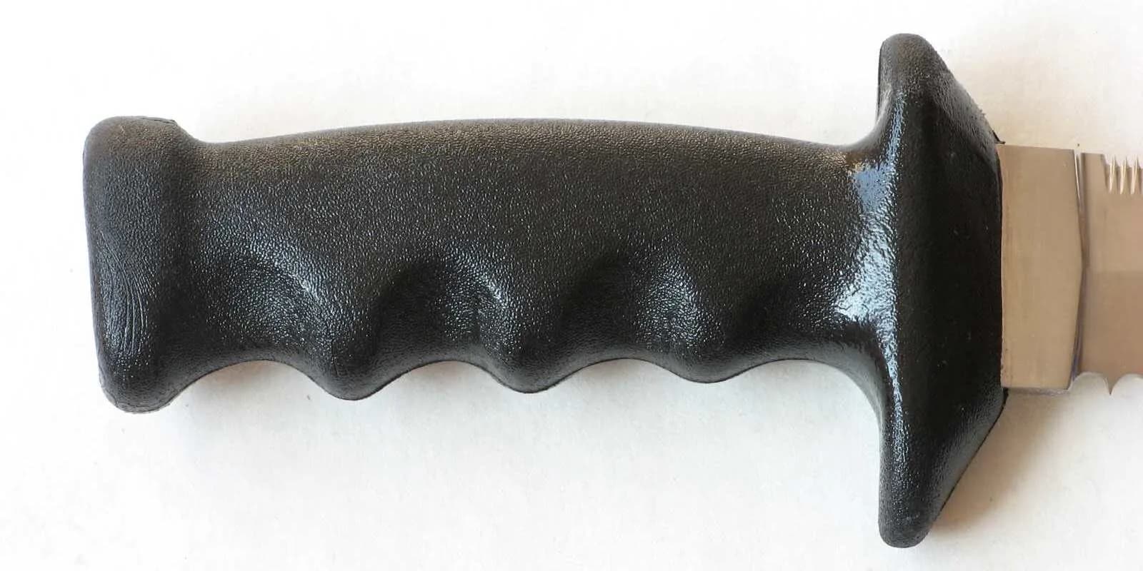 Nůž Piloun – sada 2, pohled č. 3