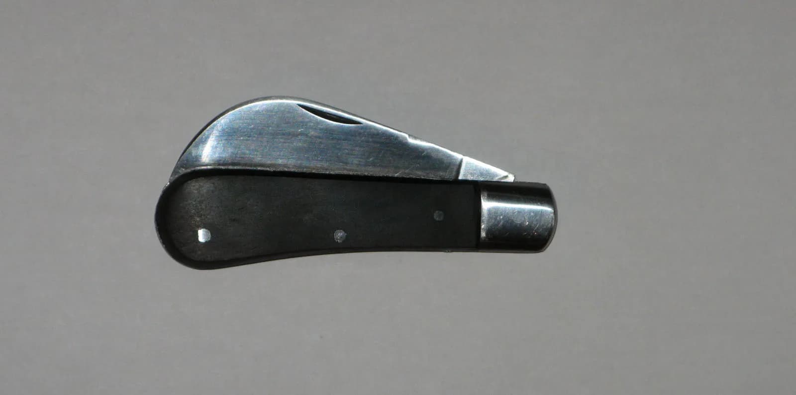 Zdravotnický nůž – pohled č. 3