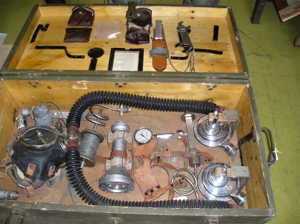 Potápěčský nůž PL 40 – pohled č. 12