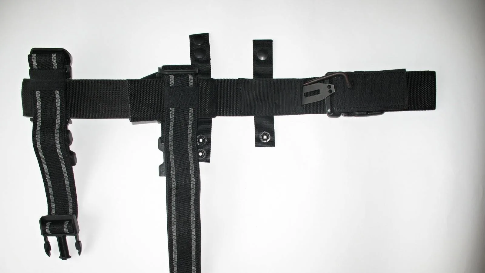 Bodák 805 – zadní pohled na pouzdro s závěsem