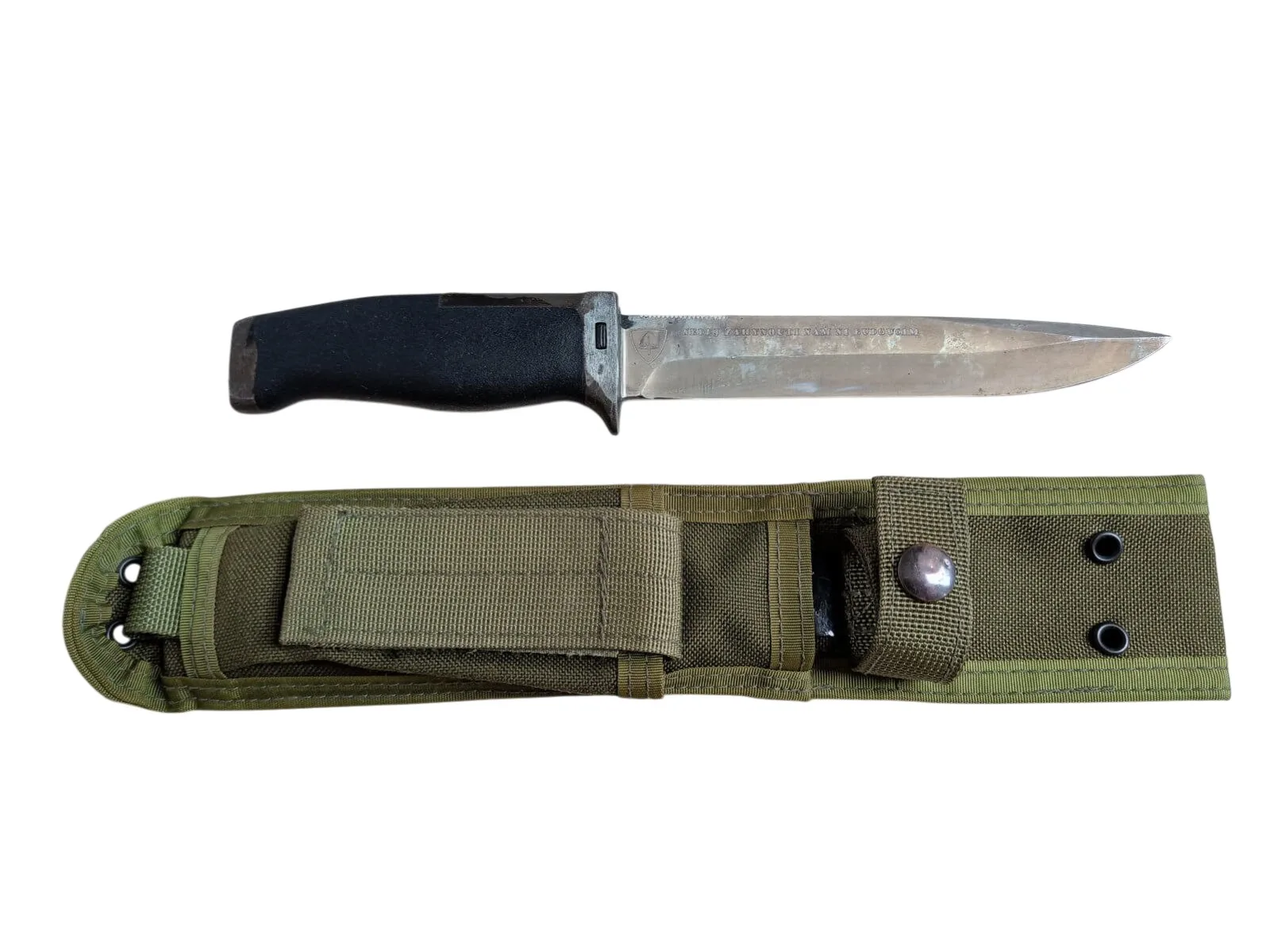 BON – combat knife