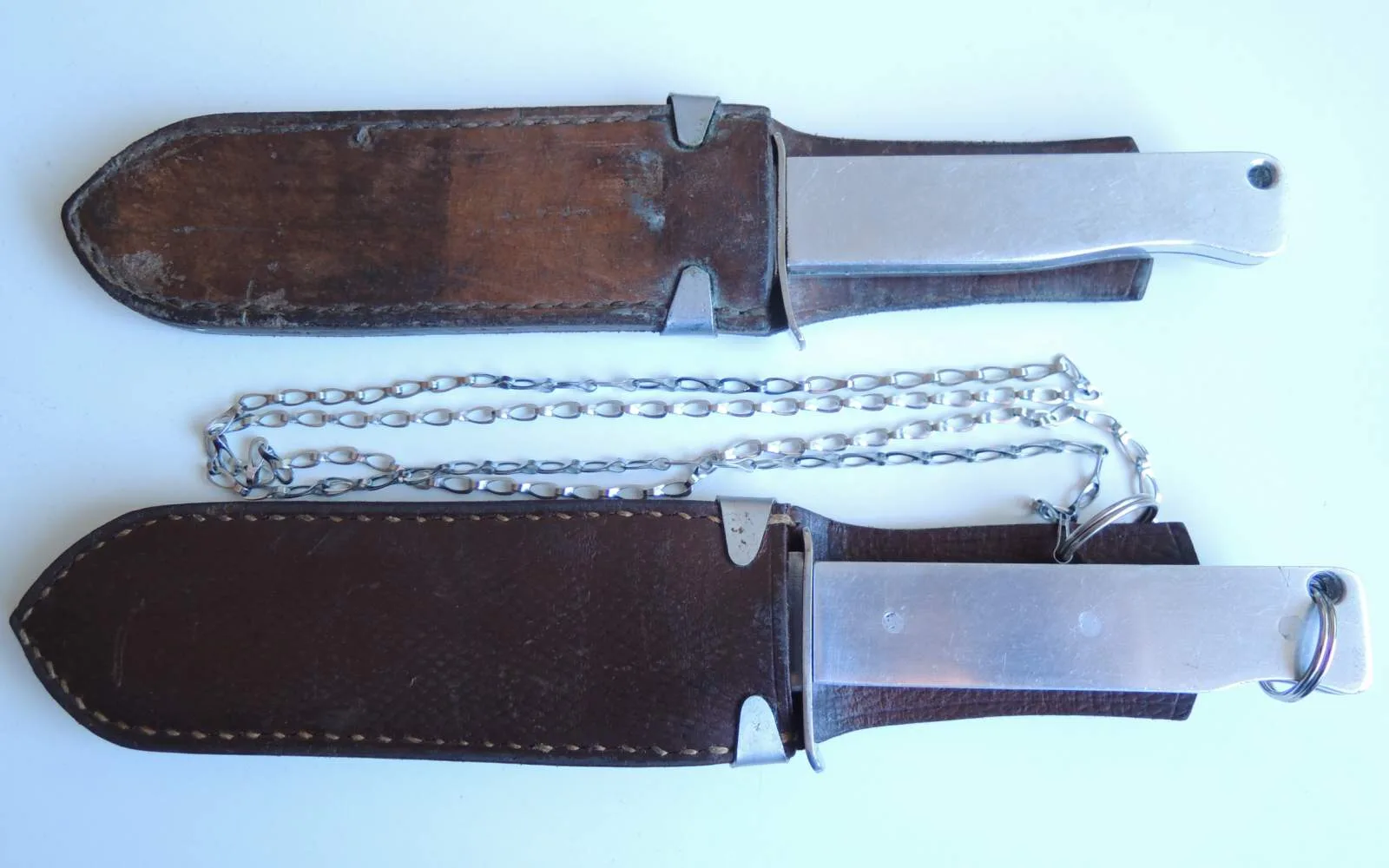 Potápěčský nůž ze soupravy PL 40