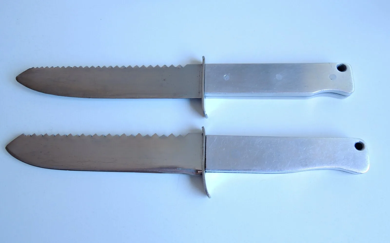 Potápěčský nůž PL 40 – pohled č. 2