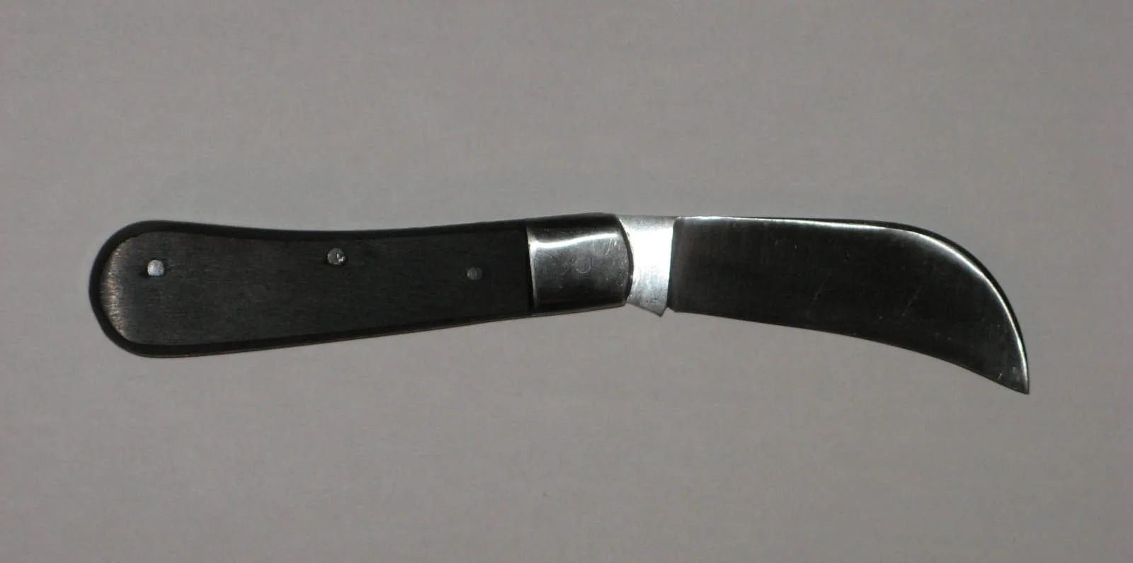 Zdravotnický nůž – pohled č. 2