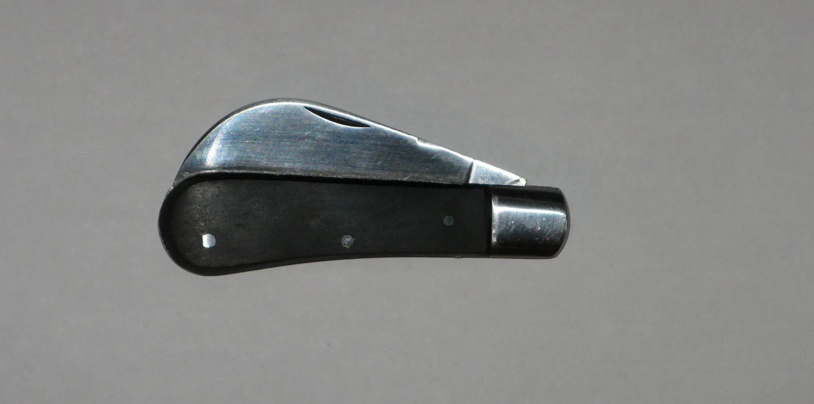 Zdravotnický nůž – pohled č. 3