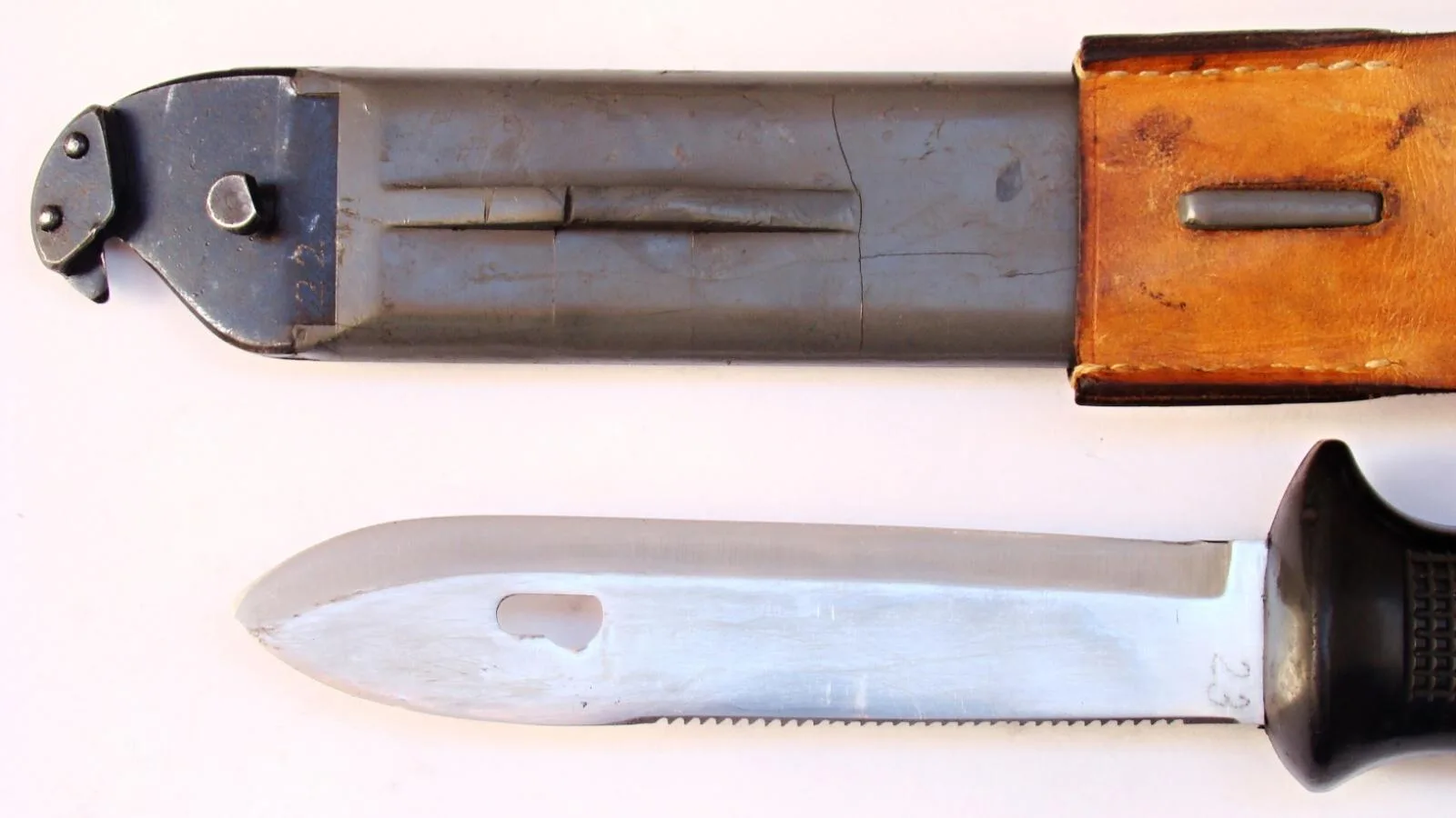 Prototyp pro průzkumníky – značení nože i pouzdra