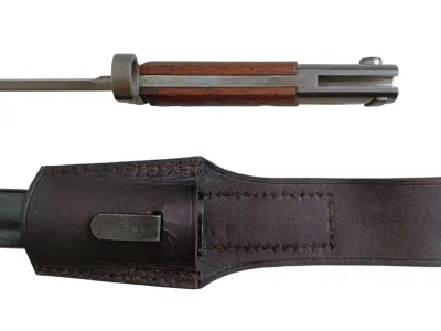 Bodák vz.24 TGF 1948 – detail spodní části rukojeti a kožené pochvy