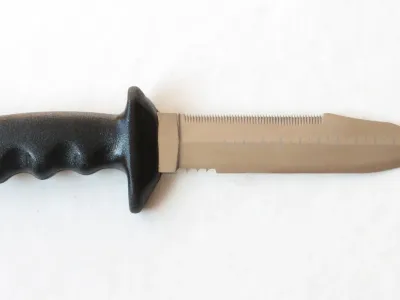 Nůž Piloun – sada 2, pohled č. 2