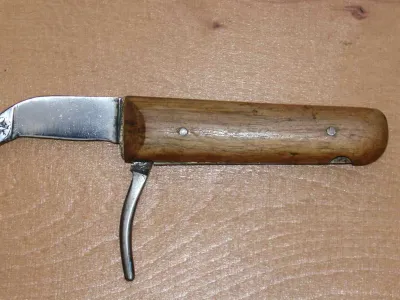 Nůž vojenské pošty – pohled č. 1