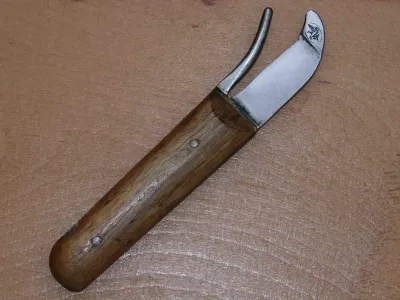 Nůž vojenské pošty – pohled č. 3