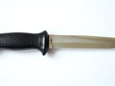 UTON vz.75 série 0001 - nůž