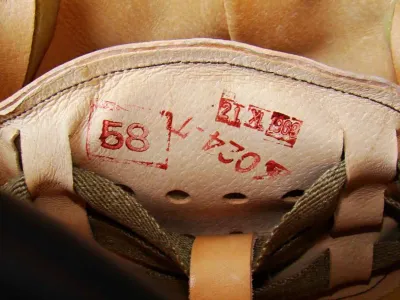 ČSLA paratrooper helmet first type – acceptance marks, year 1969
