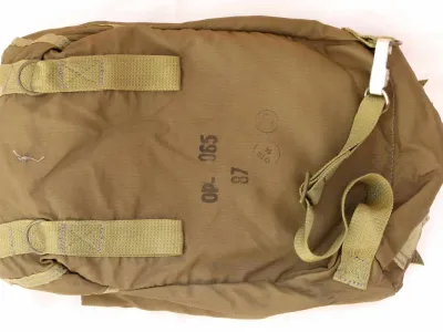 Torba pro výsadkáře vz.85 Šimík – malá torba zezadu