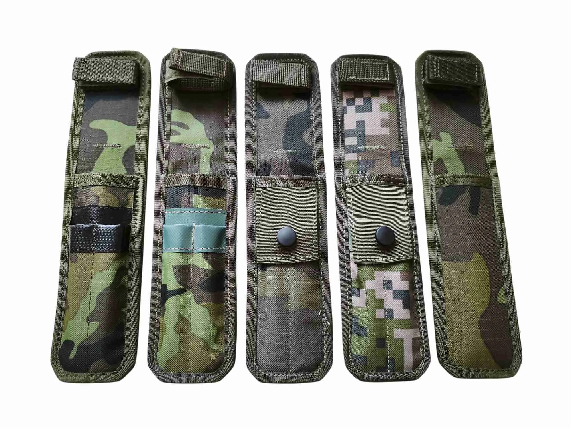 Pochva nože UTON vz.75 – typ 7 – detail nýtů a kůže