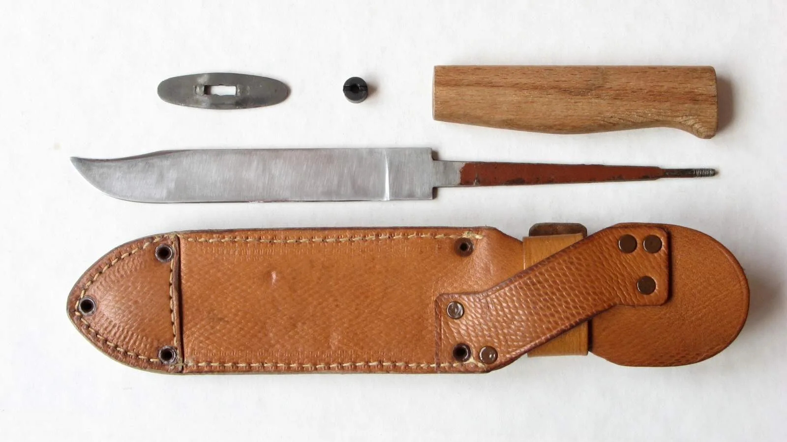 VO-7 s dřevěnou rukojetí – pohled č. 6