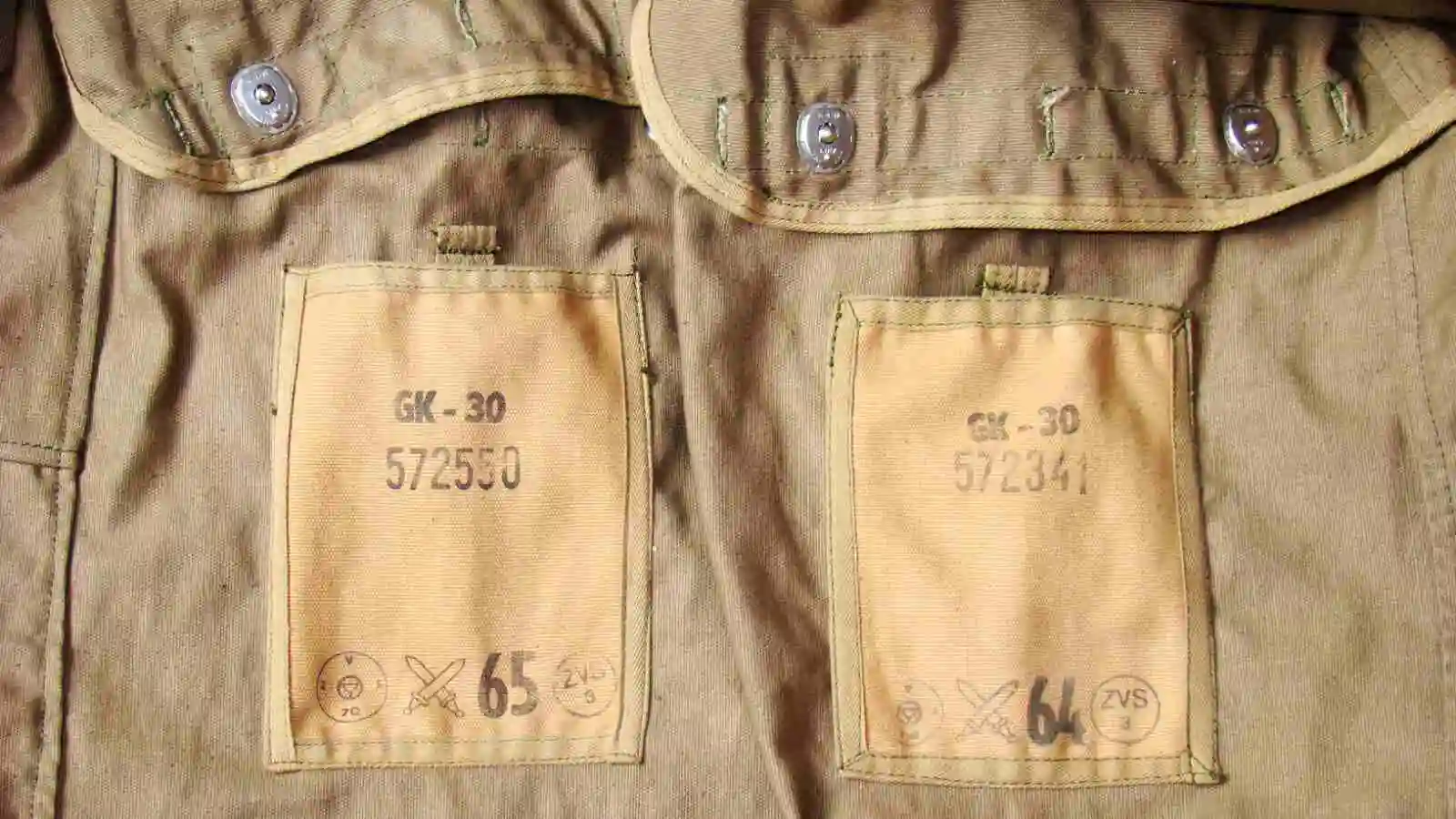 Carry bag GK-30 – side view with acceptance marks 1964 and 1965