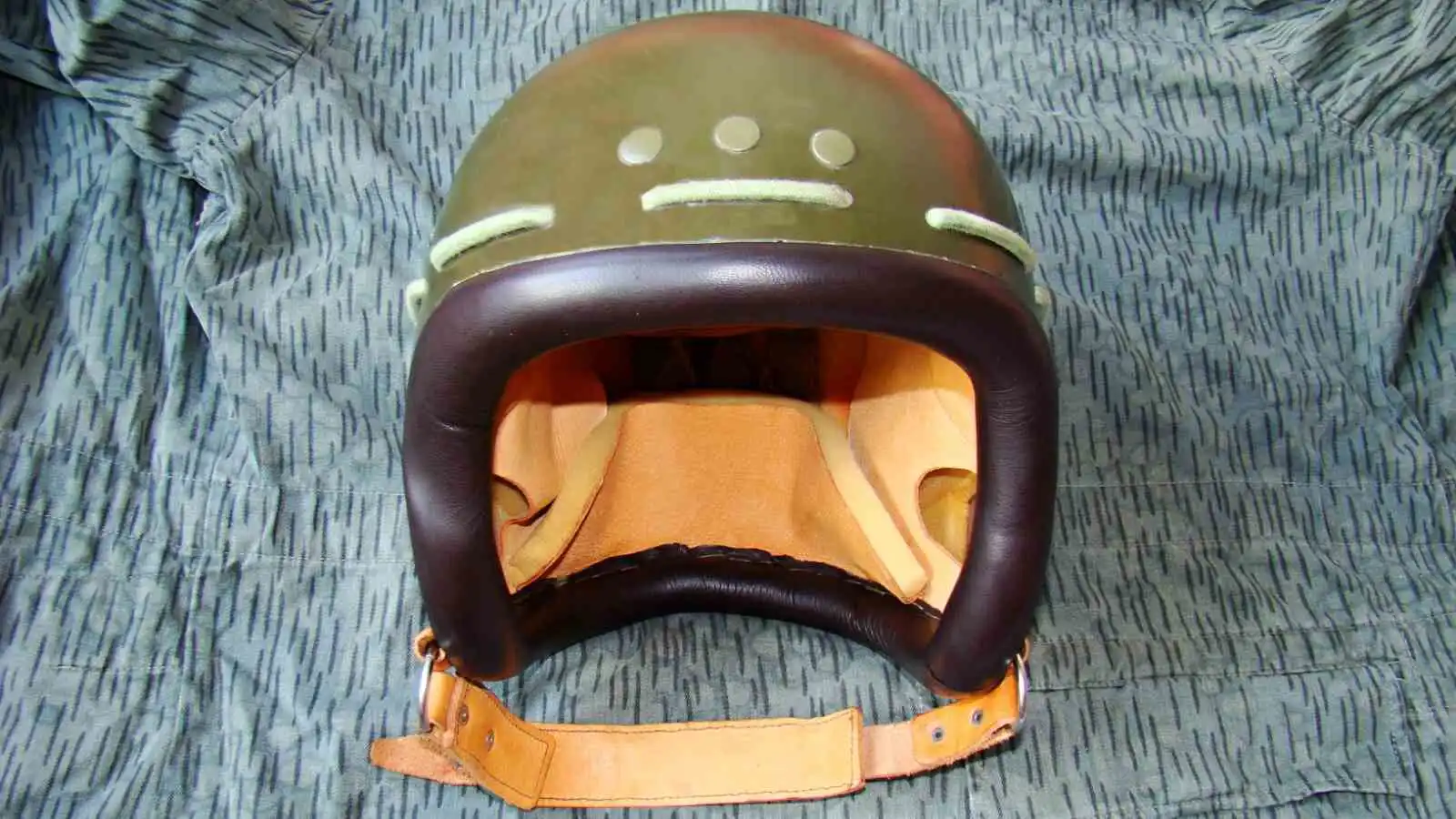 Paratrooper Helmet and Gloves