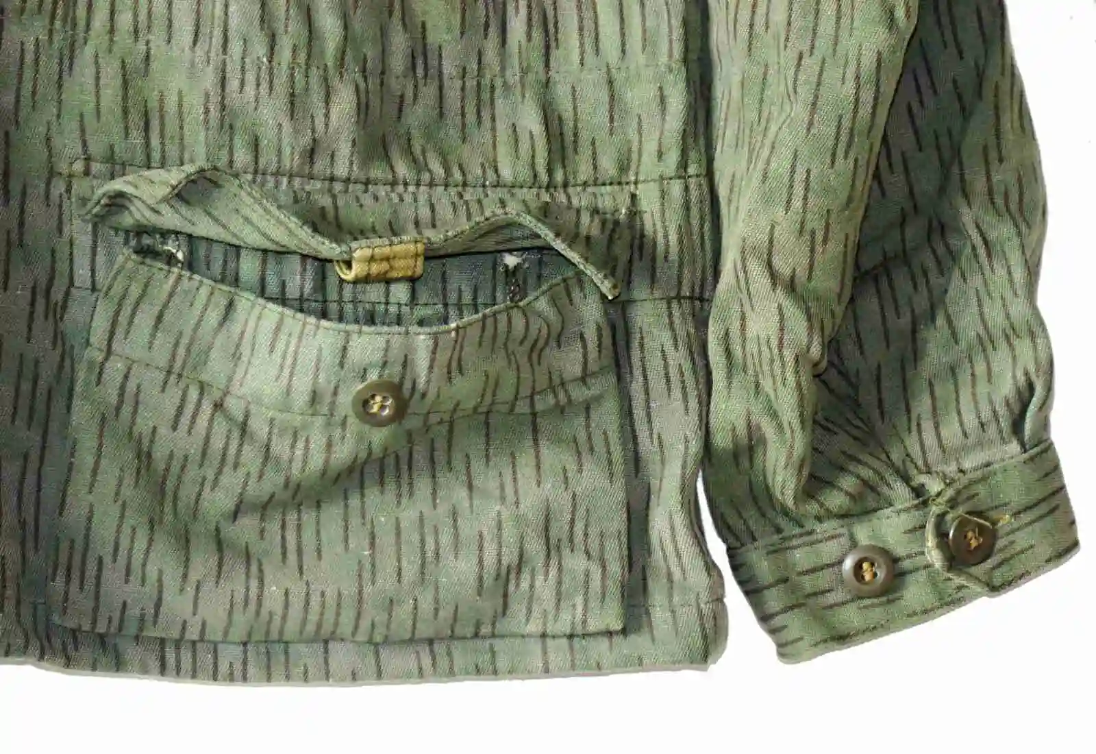 Blouse vz.60 paratrooper variant – cuff and rear pocket detail, photo 8
